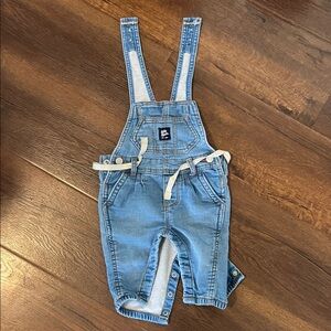 Baby B’gosh Light Blue Denim Baby Overalls Size 3 Months